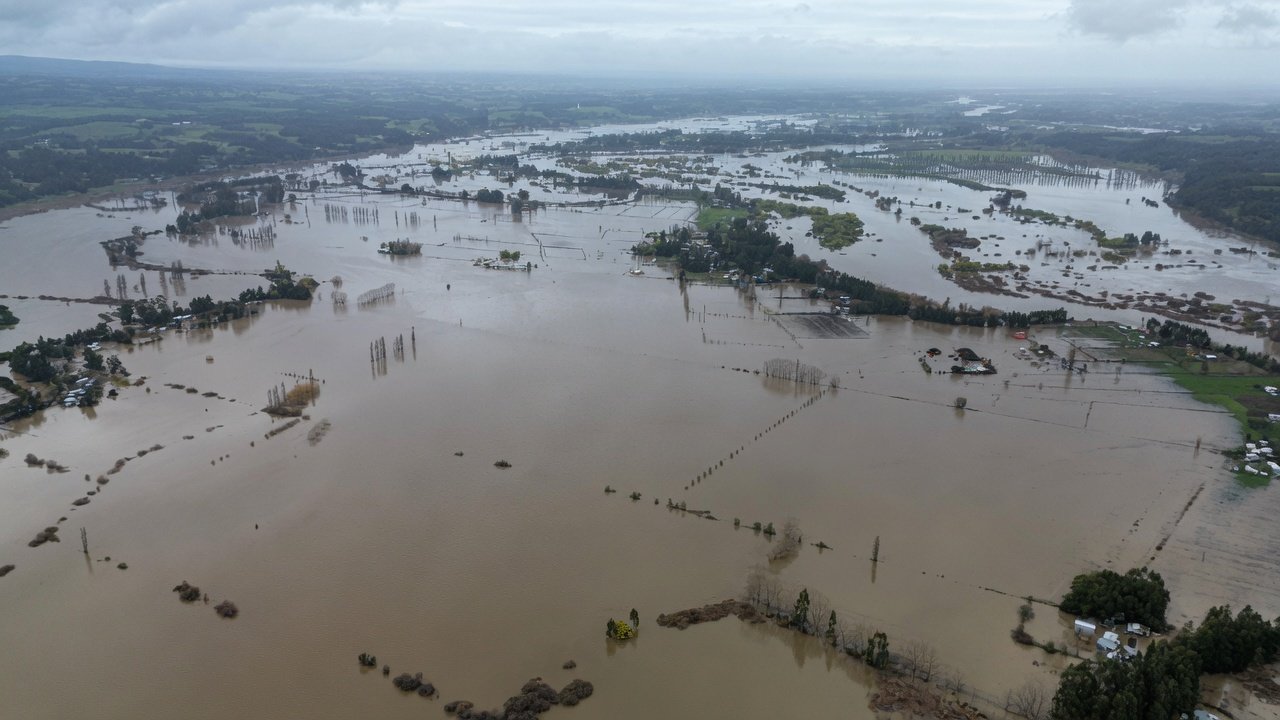 Declaran emergencia agrícola en La Araucanía por daños provocados por sistema frontal